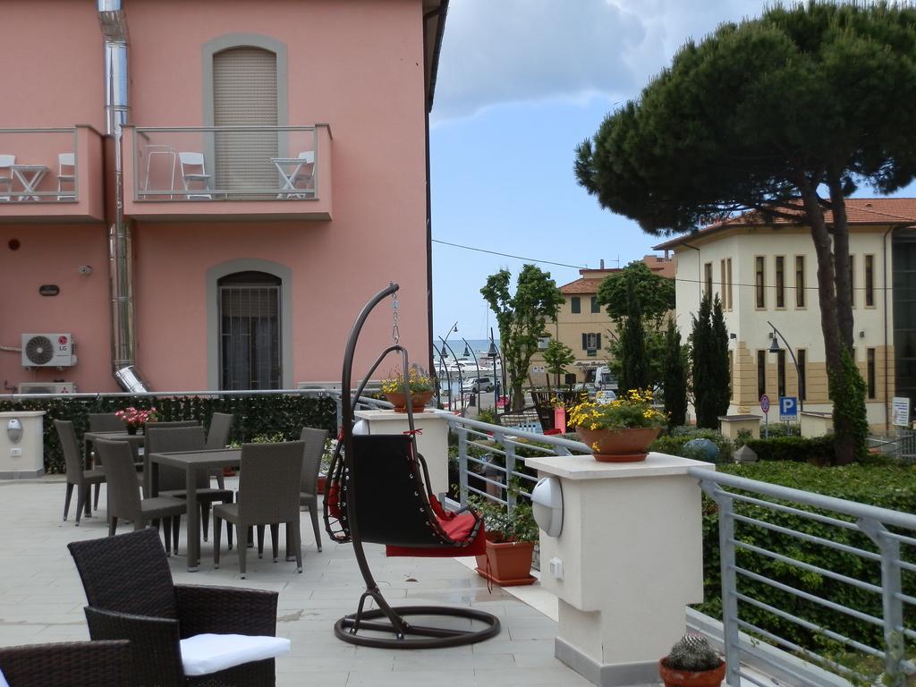 Hotel Lucerna Castiglione della Pescaia Exteriör bild