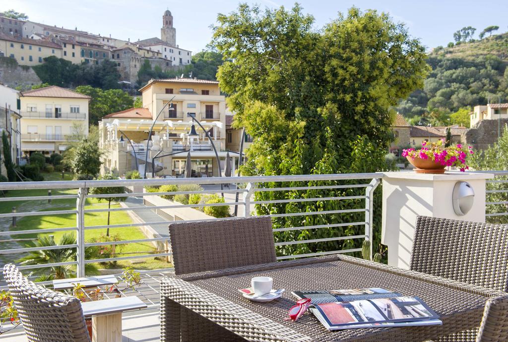 Hotel Lucerna Castiglione della Pescaia Exteriör bild