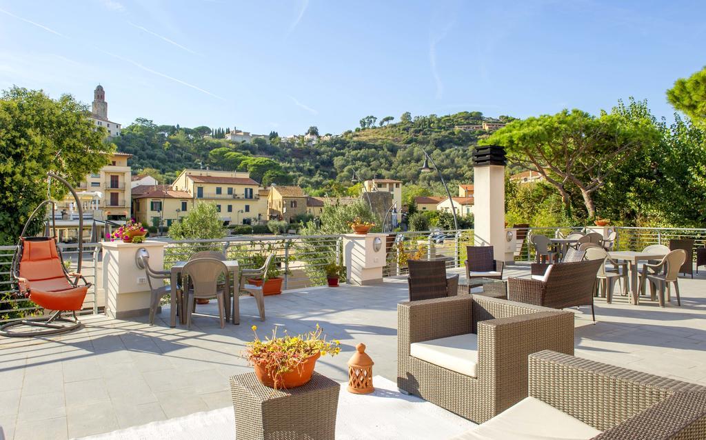 Hotel Lucerna Castiglione della Pescaia Exteriör bild