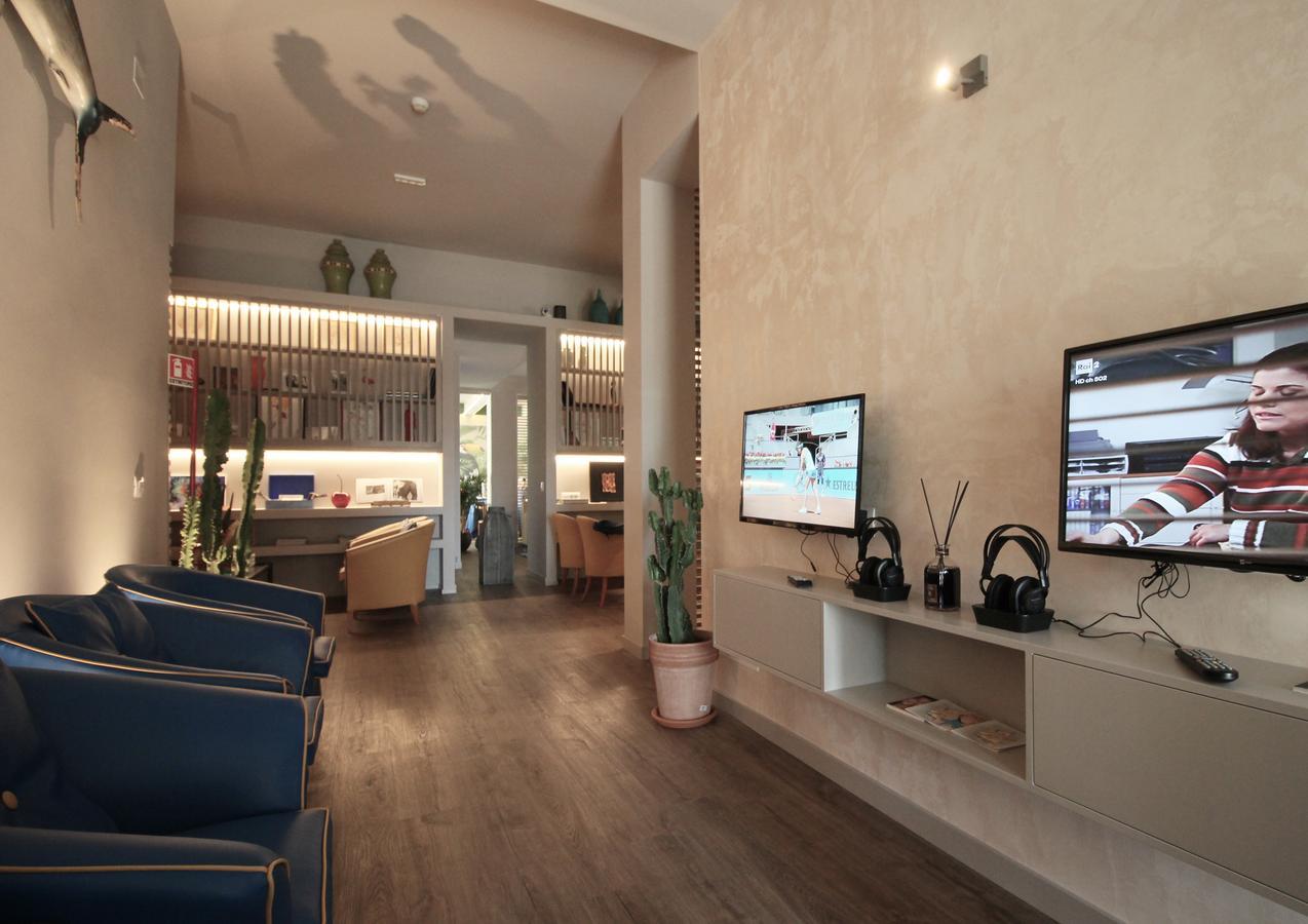Hotel Lucerna Castiglione della Pescaia Exteriör bild